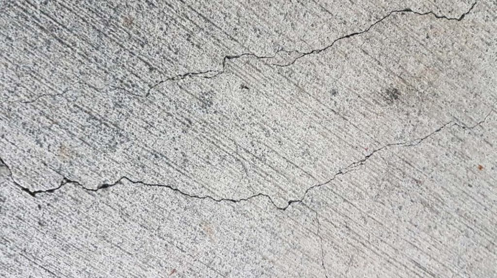 HOW TO AVOID CONCRETE CRACKS PlaceMakers